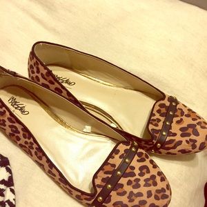 Leopard Flats like new